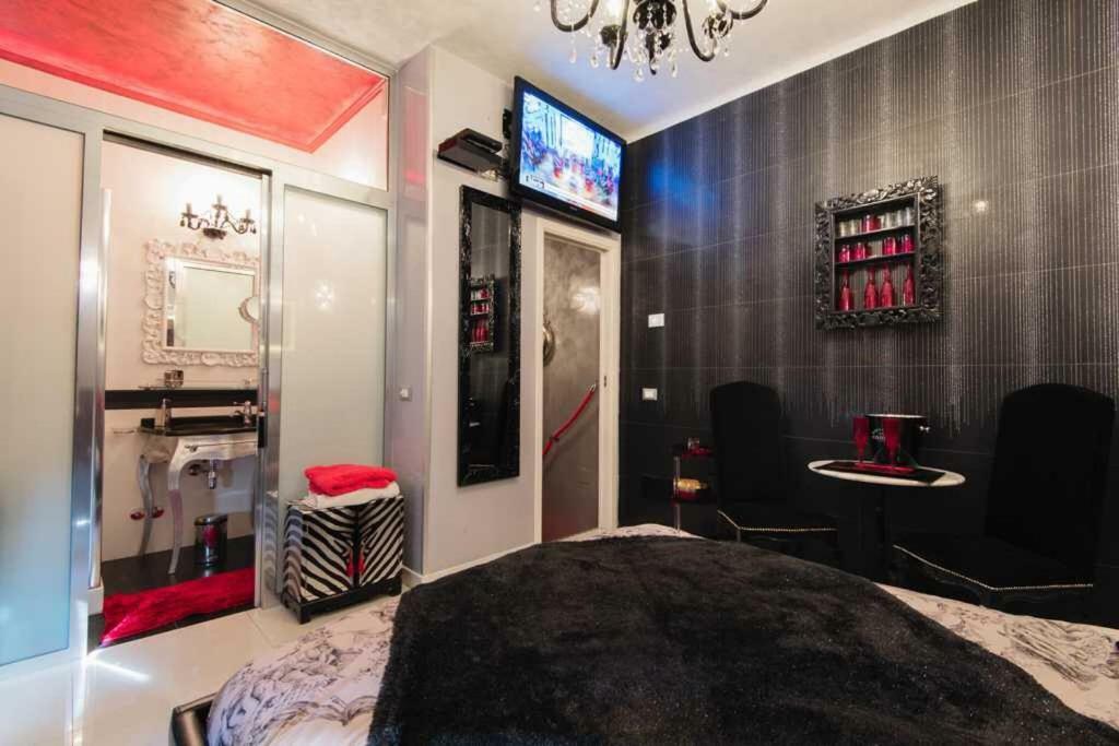 Jacuzzi Love SuitesweetRom Exterior foto